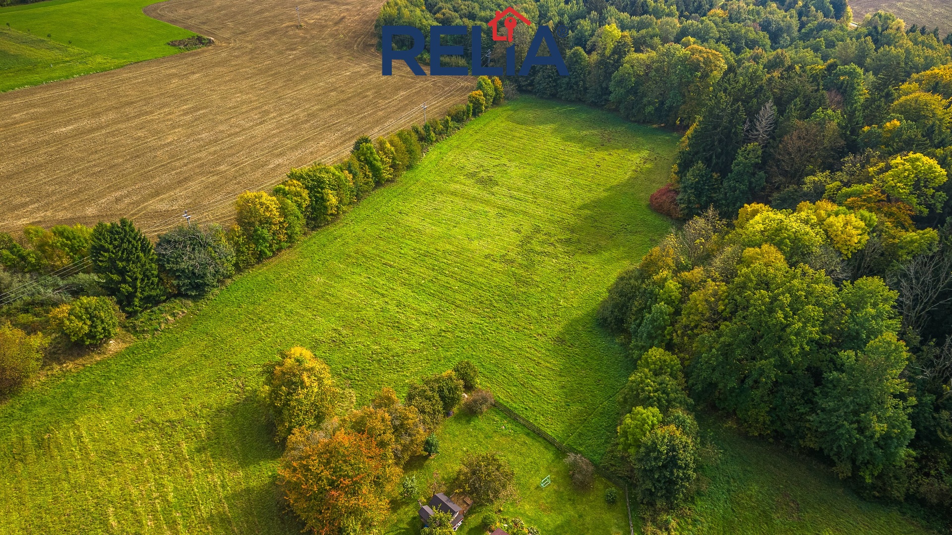 pozemek-AC